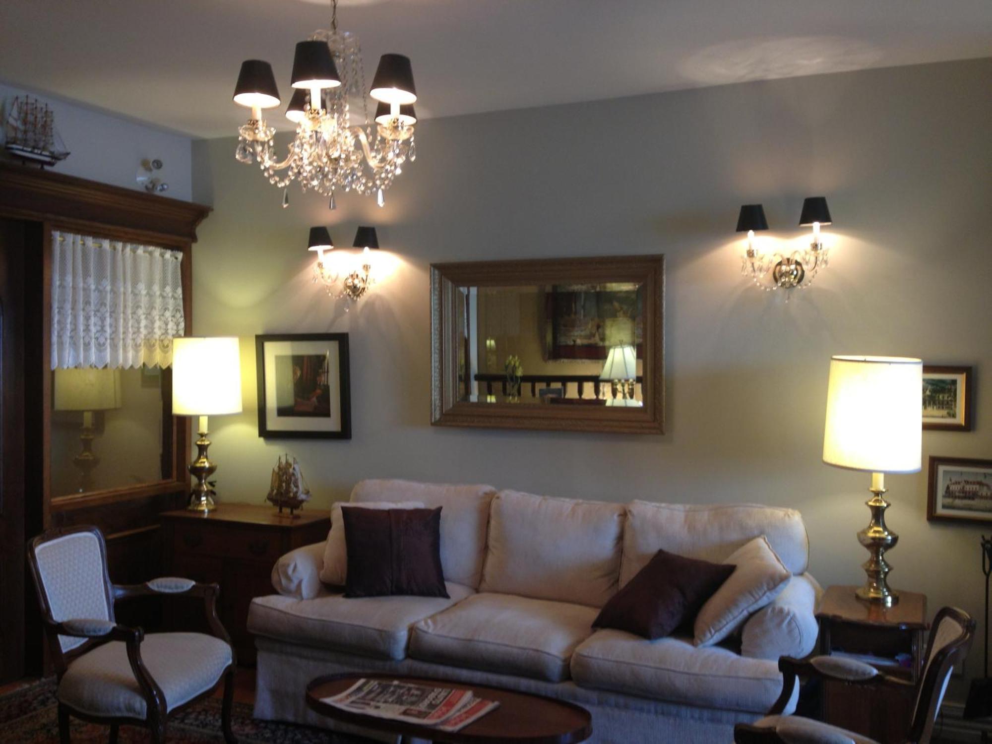 Goeliche Hotel Et Appartement Saint-Laurent-de-l'ile d'Orleans 外观 照片