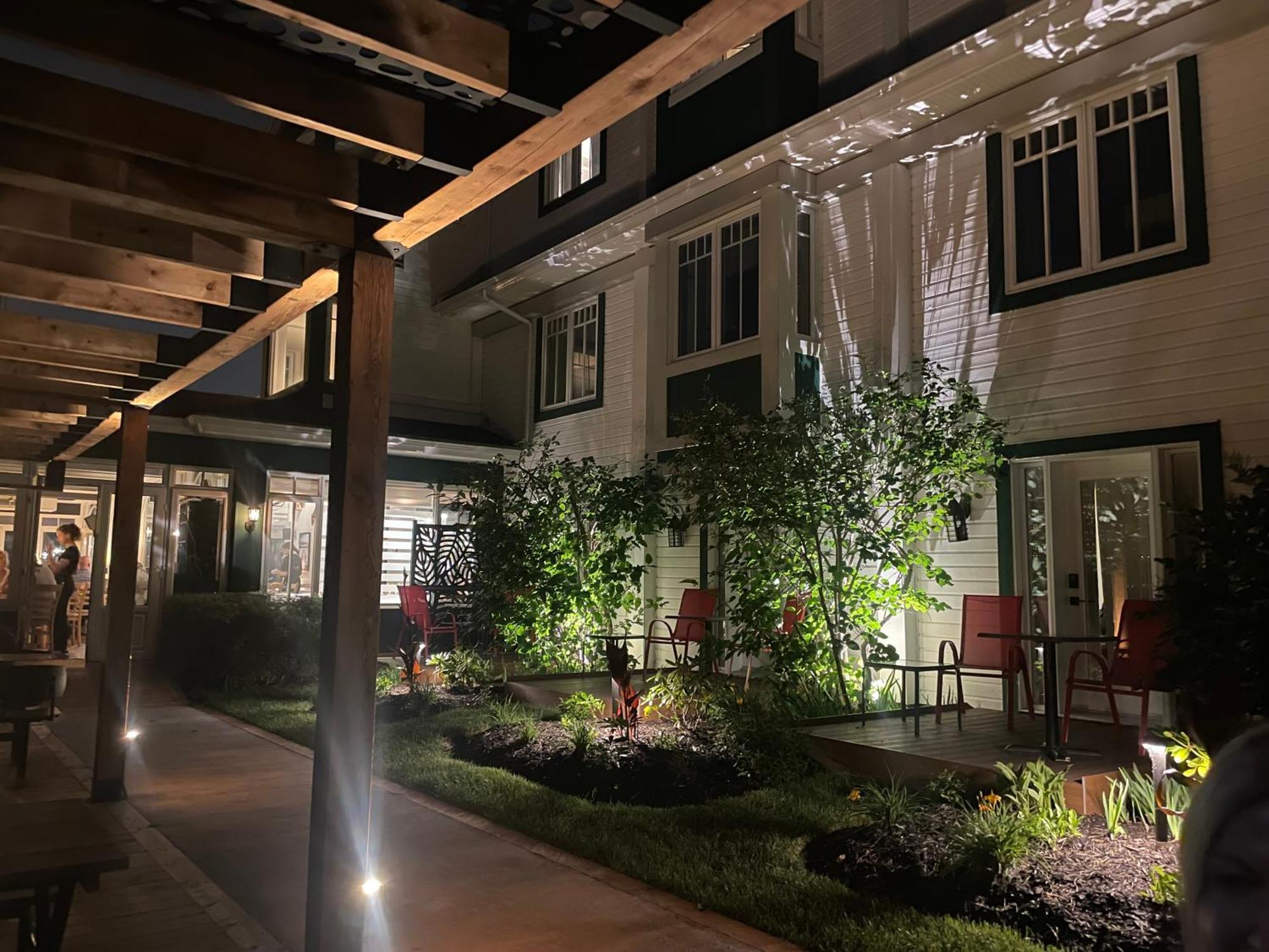Goeliche Hotel Et Appartement Saint-Laurent-de-l'ile d'Orleans 外观 照片