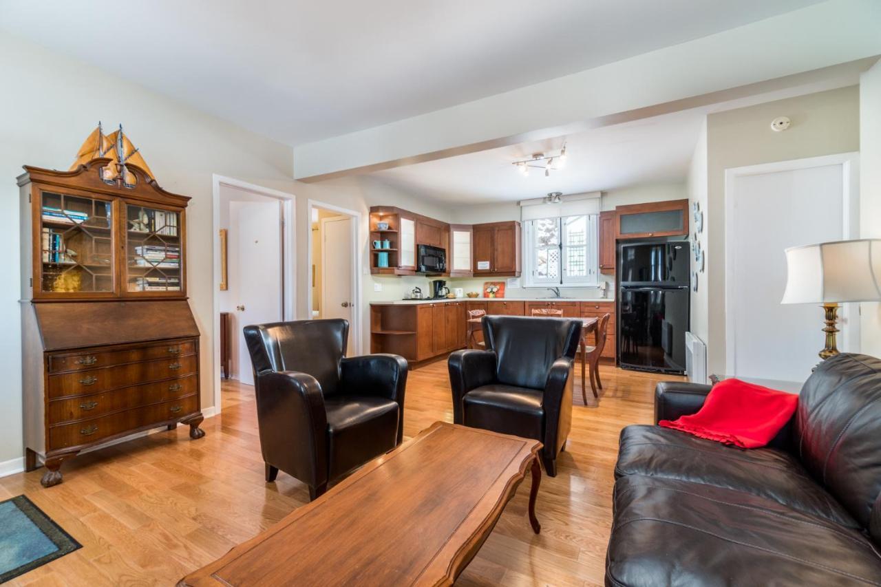 Goeliche Hotel Et Appartement Saint-Laurent-de-l'ile d'Orleans 外观 照片